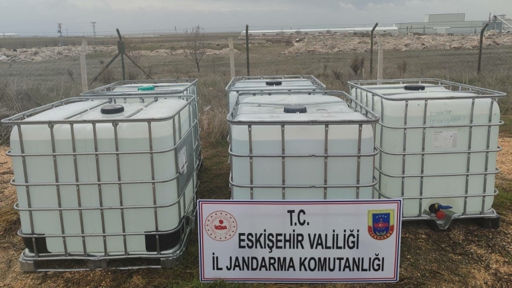 Eskişehir Alpu’da 5 bin litre etil alkol geçirildi