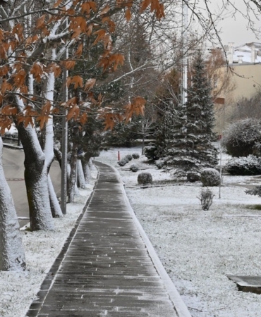Eskişehir’e yılın ilk karı yağdı