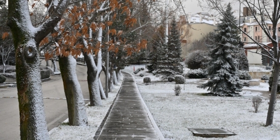 Eskişehir’e yılın ilk karı yağdı