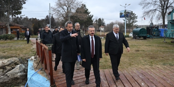 Vali Aksoy Sakaryabaşı'nda yürütülen çalışmaları inceledi