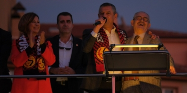 Eskişehir’i 25 yıl yöneten Yılmaz Büyükerşen, kendisine başka görev verilmeyeceğini nihayet anladı ve aktif siyaseti bıraktığını duyurdu.