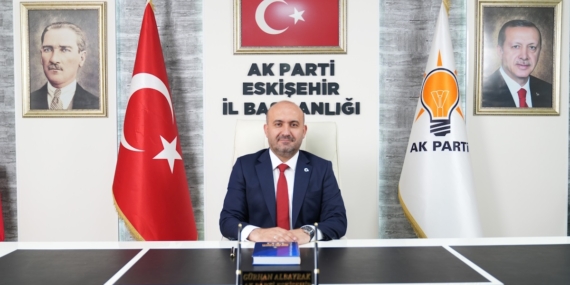AK Parti Eskişehir teşkilatından gövde gösterisi: 8 bin 650 yeni üye