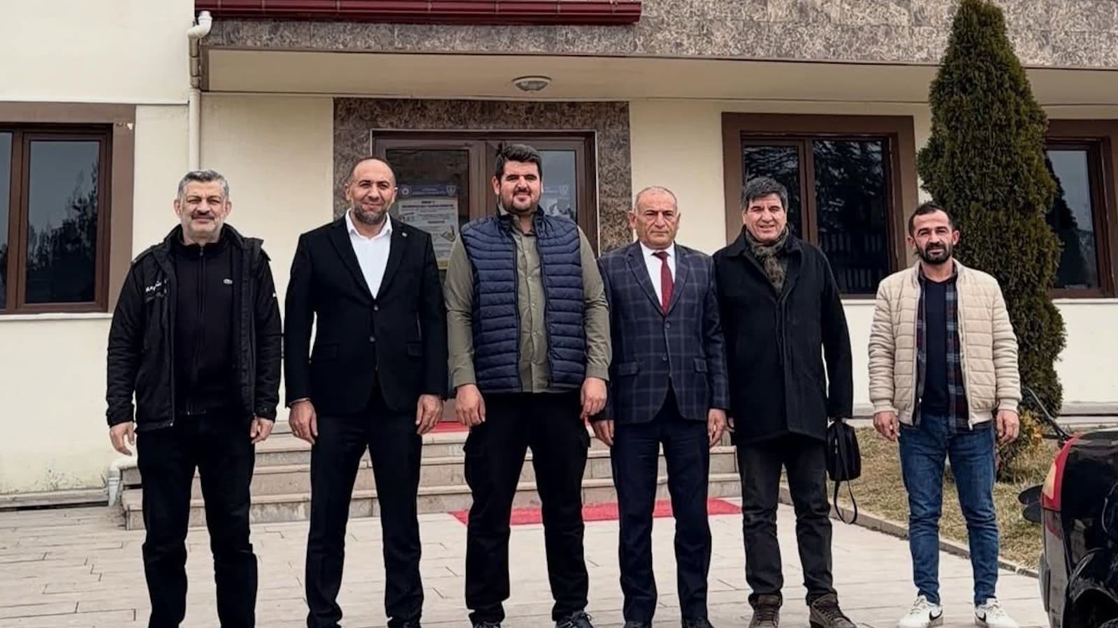 Alfatürk Medya Grubu Başkanı Mehmet Emin Kabalı’nın ilçe ziyaretleri sürüyor