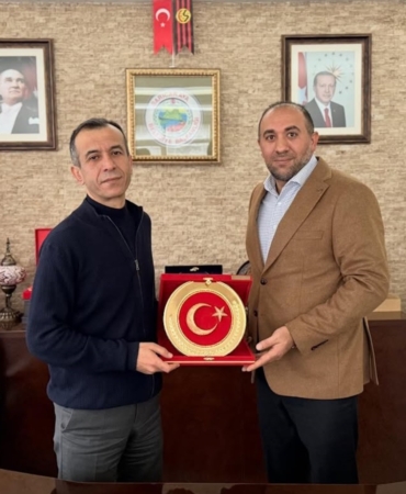 Alfatürk Medya Grubu Başkanı Mehmet Emin Kabalı’dan Sarıcakaya Belediye Başkanı’na ziyaret