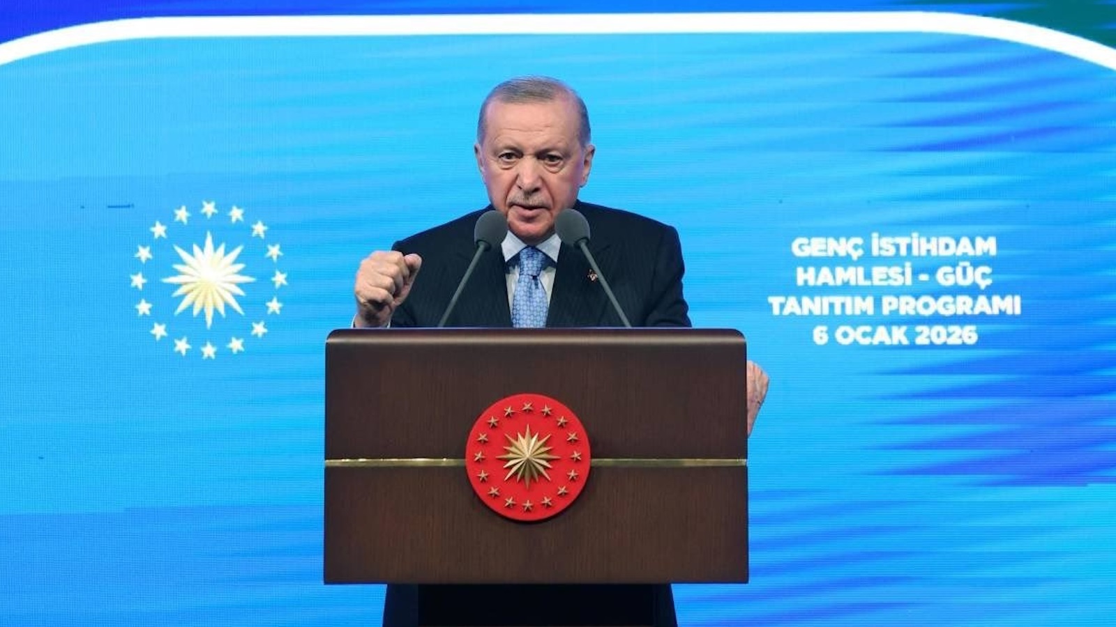 Cumhurbaşkanı Erdoğan: "3 yılda 3 milyondan fazla genç istihdama kazandırılacak”