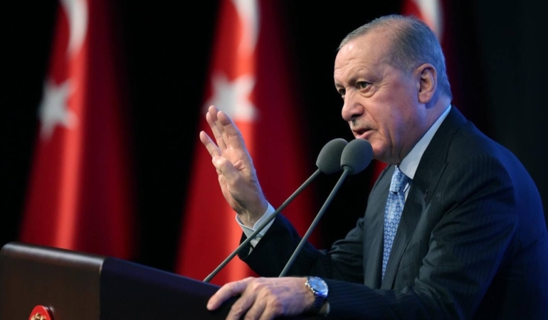 Cumhurbaşkanı Erdoğan: "3 yılda 3 milyondan fazla genç istihdama kazandırılacak”