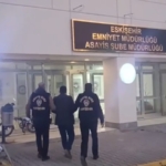 Eskişehir’de farklı suçlardan 52 yıl hapisle aranan 3 şahıs yakalandı