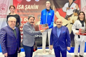 Eskişehir Gençlik ve Spor İl Müdürlüğü Büyükler Taekwondo İl Şampiyonası düzenlendi