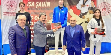 Eskişehir Gençlik ve Spor İl Müdürlüğü Büyükler Taekwondo İl Şampiyonası düzenlendi