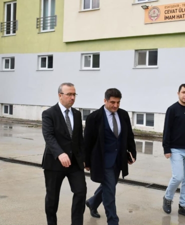 İl Milli Eğitim Müdürü Sinan Aydın, yeni dönem hazırlıklarını inceledi