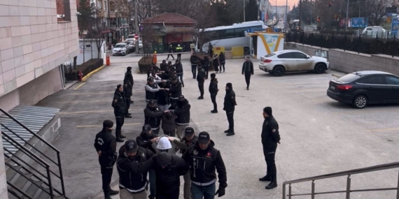 Eskişehir’de 16 adrese uyuşturucu operasyonu: 7 kişi tutuklandı