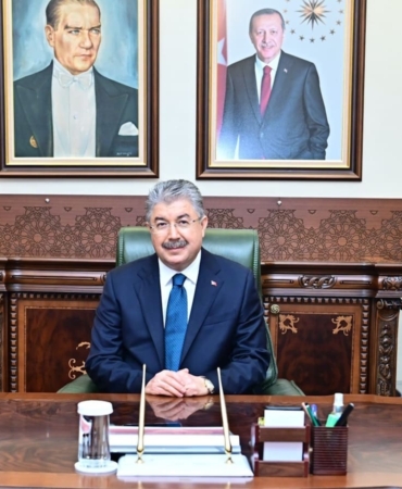 Eskişehir Valisi Dr. Erdinç Yılmaz: "Kapımız vatandaşa hep açık ve ulaşılabilir olacak"