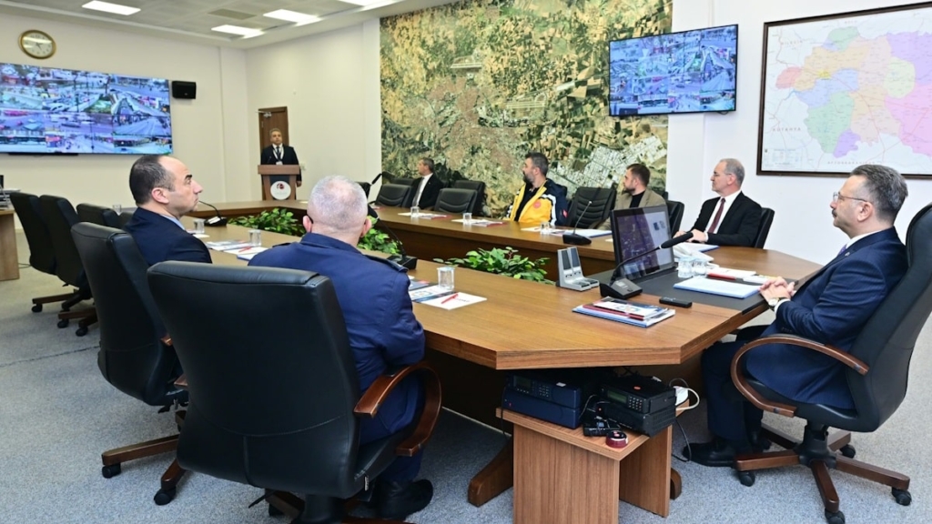 Eskişehir Valisi Hüseyin Aksoy’un yılbaşı mesaisi