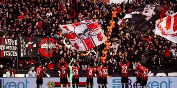 Eskişehirspor Teknik Direktörü Hakan Şapcı: "Şampiyonluk hedefinin peşinden sonuna kadar gideceğiz"