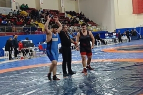 Eskişehirli milli güreşçi Mustafa Can Düzgün, Türkiye Şampiyonasına gidiyor