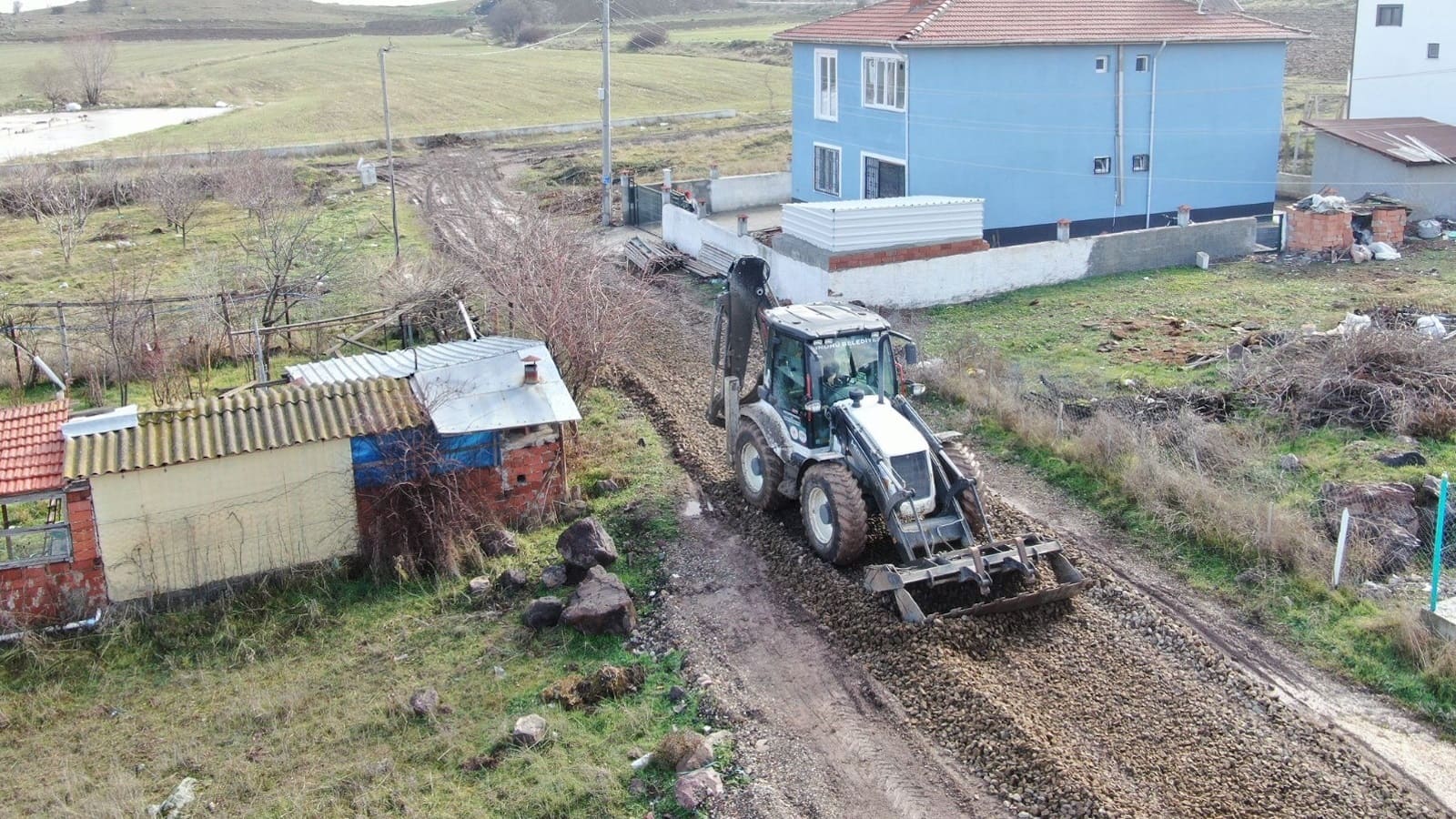 İnönü’de büyük dönüşüm: Cadde ve sokaklarda yol iyileştirme ve bakım çalışmaları