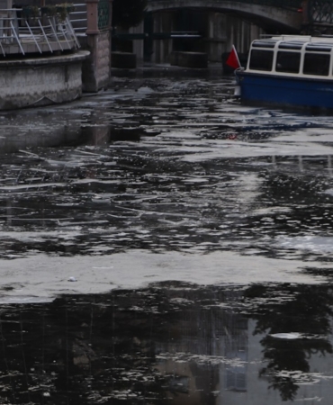 Porsuk Çayı’nın buzu erimeye başladı