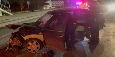 Tepebaşı Şarhöyük’te trafik kazası: 1’i ağır 2 yaralı