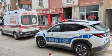 Tepebaşı Şirintepe’de kavga ettiği üvey babasını bıçakla ağır yaraladı