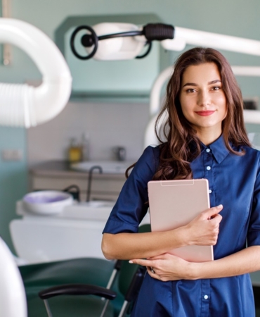 Young,Doctor,In,A,Dental,Clinic