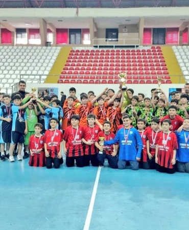 'HENTBOL KÜÇÜK ERKEKLER İL BİRİNCİLİĞİ' SONA ERDİ