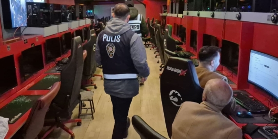 Eskişehir’de internet kafeler ve oyun salonları denetlendi