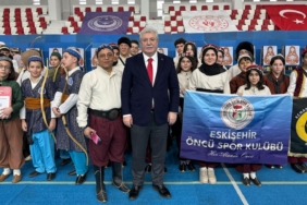 Eskişehirli okçular Türkiye Şampiyonası'ndan dereceyle döndü