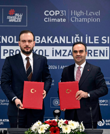 ff32fae6-c10a-4a1e-88e3-3c5901e232b2_1