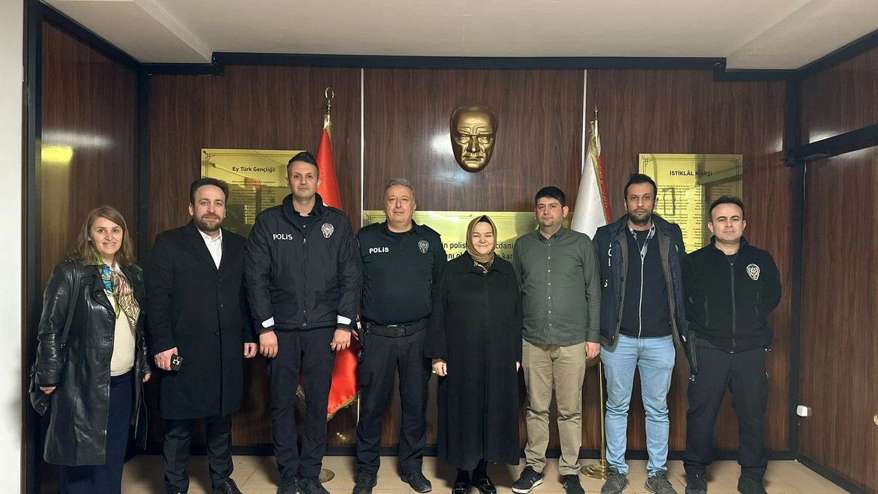 h-c-w-qf-i-j-x-a-a-a-z-nb-p